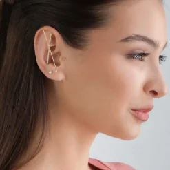 Simply Whispers Gold Crystal Bar Single Ear Crawler Clearance