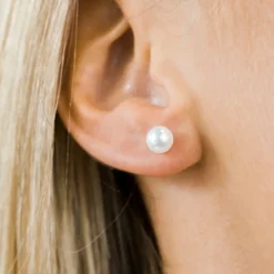 Simply Whispers Pearl Stud Earrings 6mm Gold Plated New