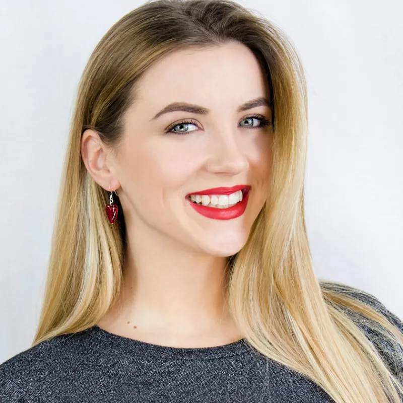 Simply Whispers Red Crackle Glass Heart Earrings Online