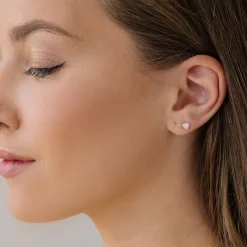 Simply Whispers 925 Sterling Silver Stud Earrings Heart Crystal Sale