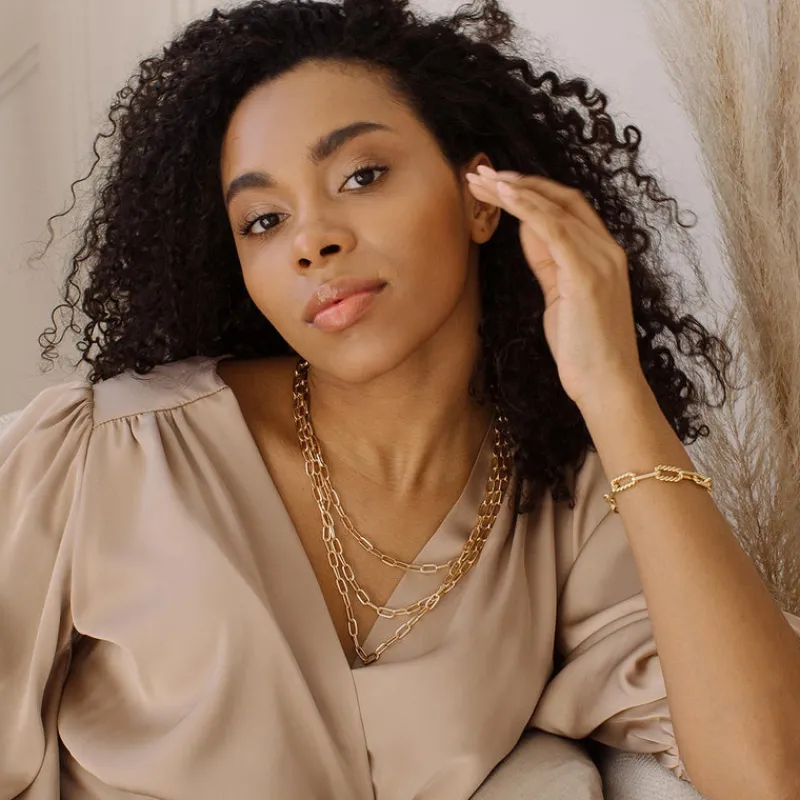 Simply Whispers Triple Layered Paper Clip Chain Necklace Hot